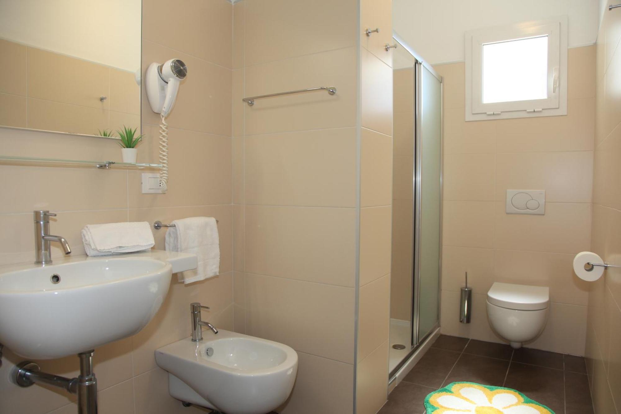 Hotel Luciana Bibione Exterior photo